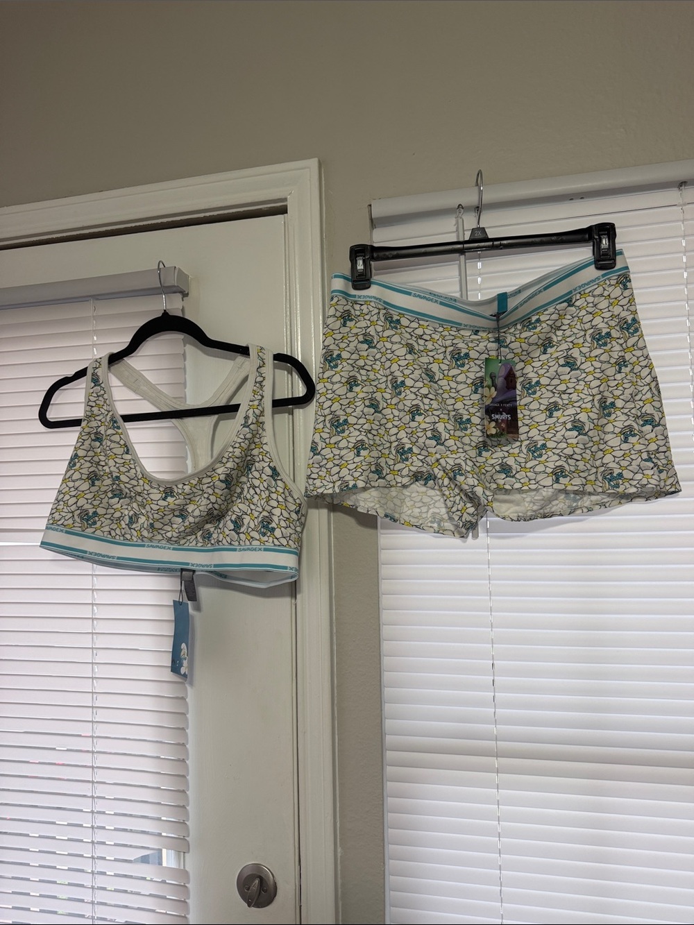 Savage X Fenty White Floral Sports Bra & Boxer Shorts with Teal Trim